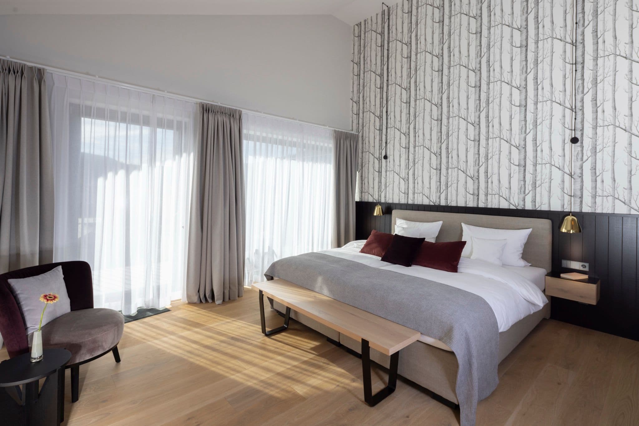 Moderne Superior Juniorsuite im Engel Obertal – Hausteil Buhlbachsaue, 45 m² mit Westbalkon